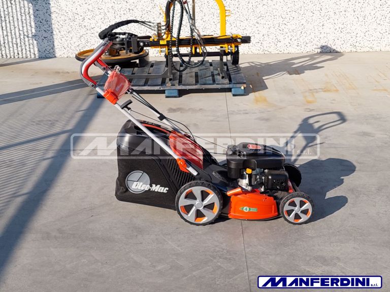 Self-propelled lawn mower G48TK ALLROAD PLUS 4